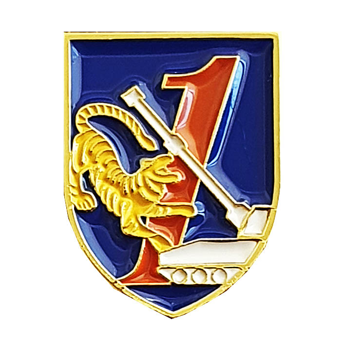 Leopard / Tiger (NAMER) battalion insignia blue background pin